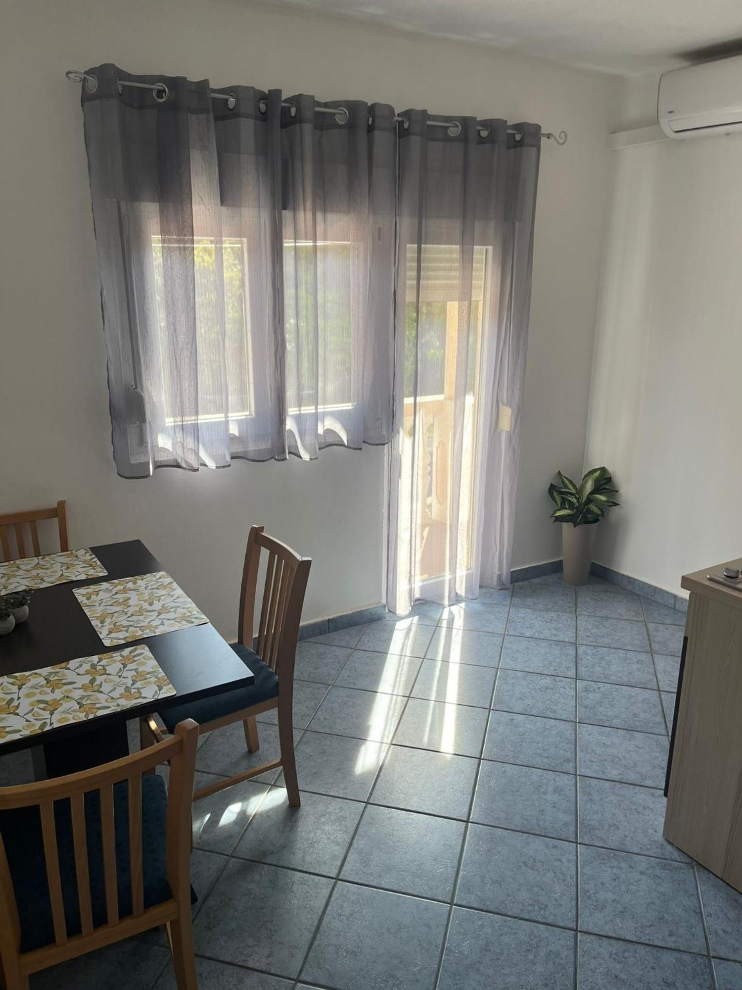 Apartmani Italo ビオグラード・ナ・モル エクステリア 写真