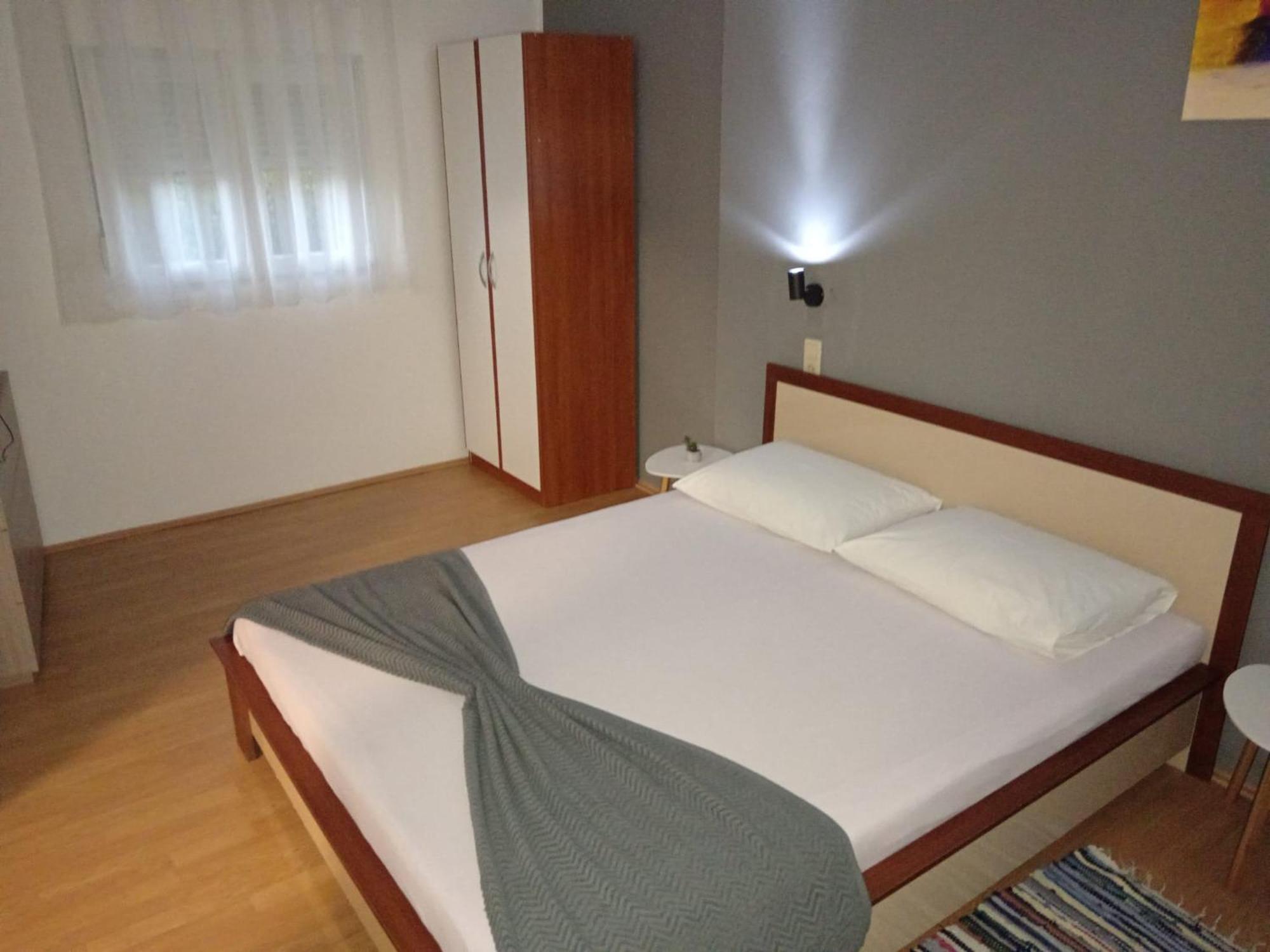 Apartmani Italo ビオグラード・ナ・モル エクステリア 写真